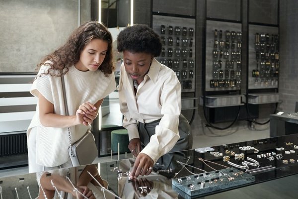 Pouquoi porter un bijoux verseau ?